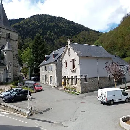 Arbizon A Petit Village En Vallee D'aure